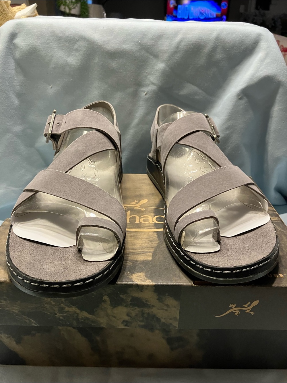 Chaco Women's Gray Suede Crisscross Strap Sandals - Picture 10 of 13